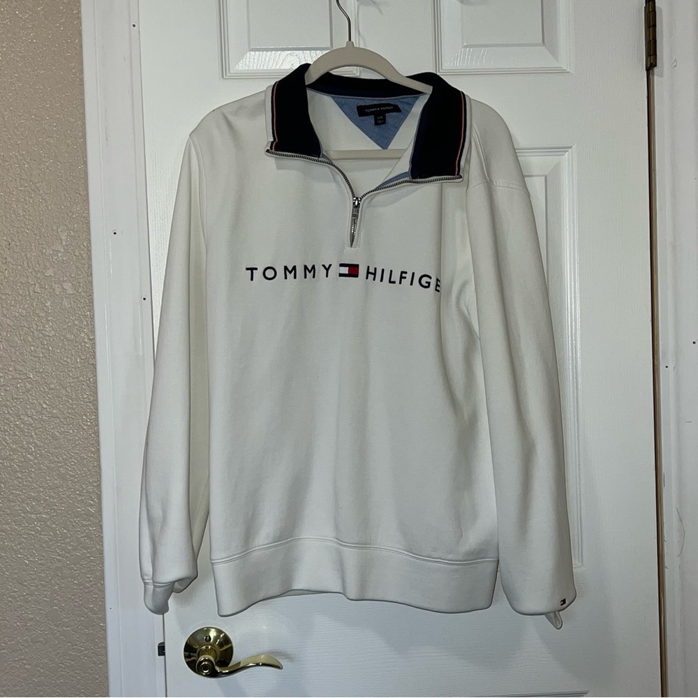 Men’s Tommy Hilfiger Sweater